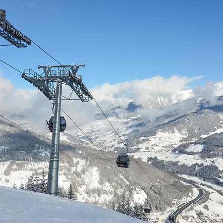 Nagelehof Blaser Farma Navis