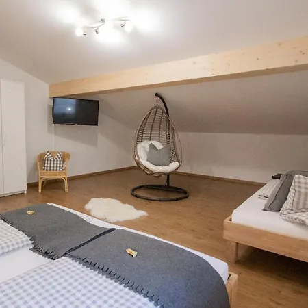 Nagelehof Blaser ファームステイ *